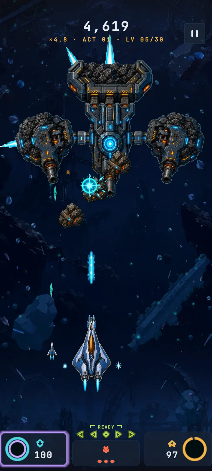 Surge gameplay showing the player ship battling the Rockbreaker boss